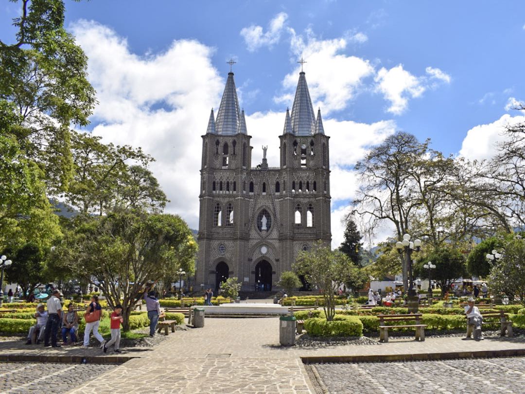 main-church-jardin-colombia-2 Main church in jardin, colombia