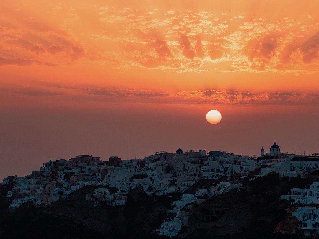 greece-group-tour-6-1 Santorini sunset during Greece group tour