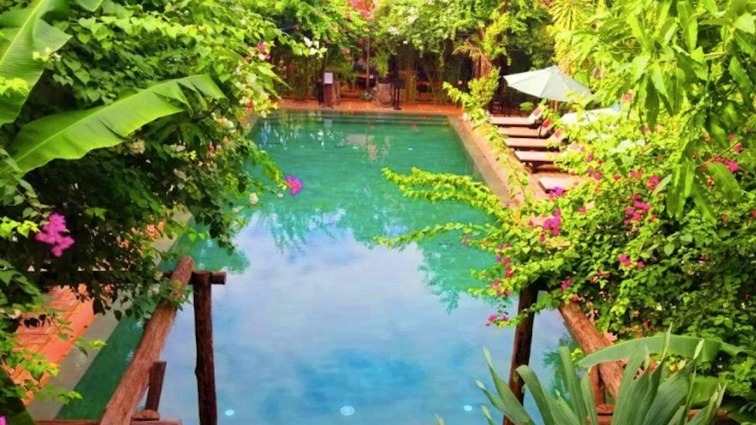 vietnam-cambodia-group-tour-hotel-siem-reap Hotel in Siem Reap during our group tour of Cambodia