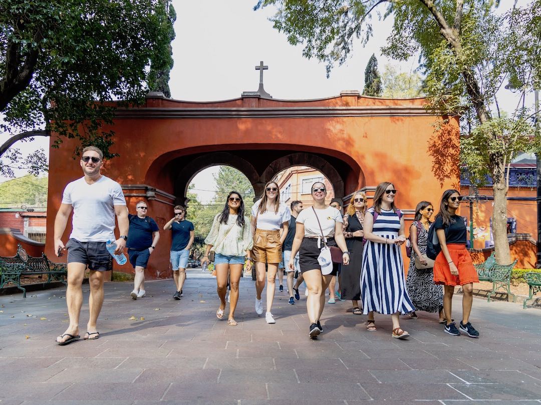 Touring Mexico city on an 4 day Mexico City group tour