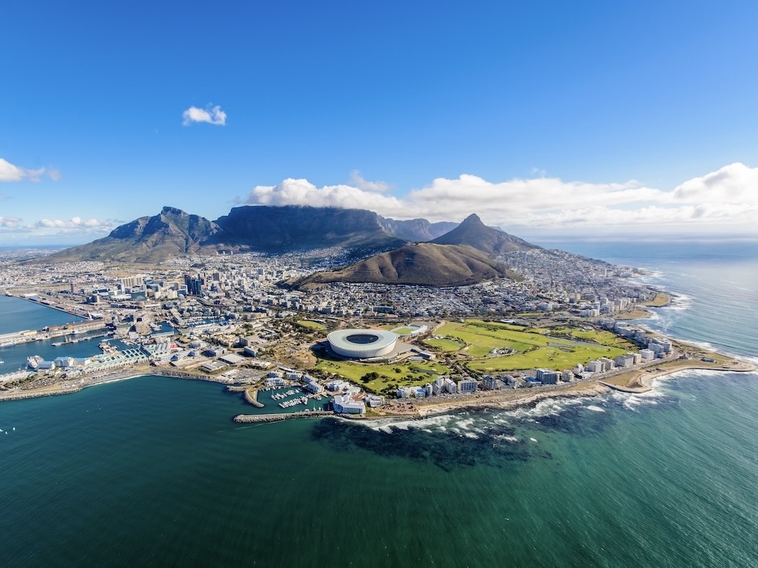 South-Africa-Victoria-Falls-Group-Tour-for-Solo-Travelers-30s-40s South Africa & Victoria Falls Group tour with solo travellers in their 30s & 40s